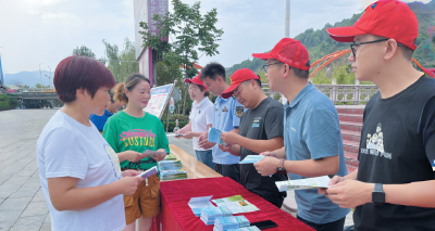 加强宣传引导 共同守护耕地