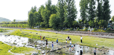 邂逅湿地公园 尽享美好时光
