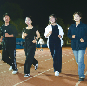 特别报道 | 镜像·低价享受专业中医服务 汉师这家大学生养生馆火了