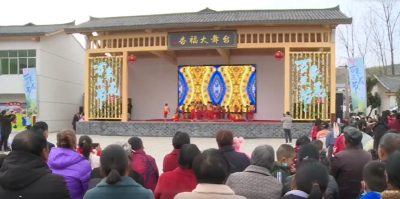 湖北丹江口：举办“三花节” 带动乡村游