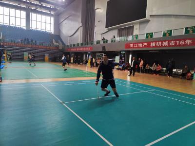 三省选手同台竞技 南水北调第二届羽毛球邀请赛开赛