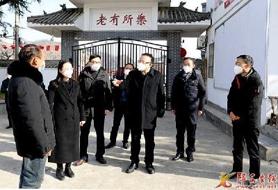 查宏在上津镇开展春节走访慰问