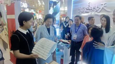 郧西文旅精彩亮相第十八届北京国际旅游博览会