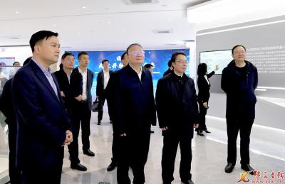 查宏带队赴天津市考察招商