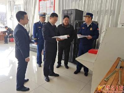 “检察蓝”携手“消防蓝” 共筑校园安全“防火墙”