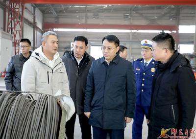 王兵:快干实干拼抢“开门红” 抓小抓早守好“安全线”