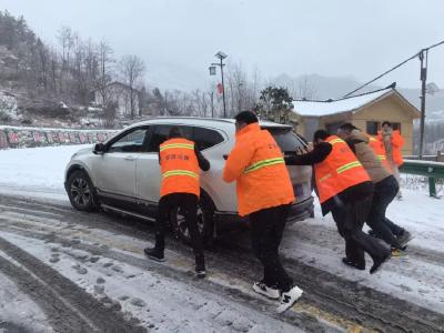 除雪保畅在行动！这里有你最美的身影......