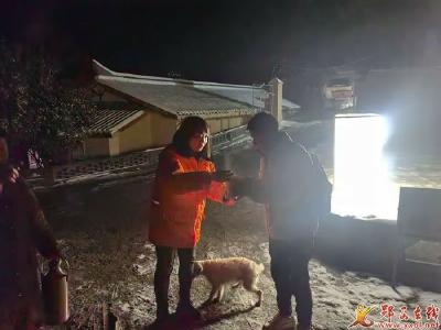 郧西公路：心系公路战冰雪 情满旅途保畅通