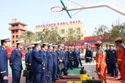 十堰市消防装备革新成果推广活动在郧西举行