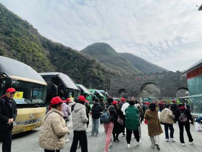 清明节假期，郧西文旅市场热力十足！现场画面......