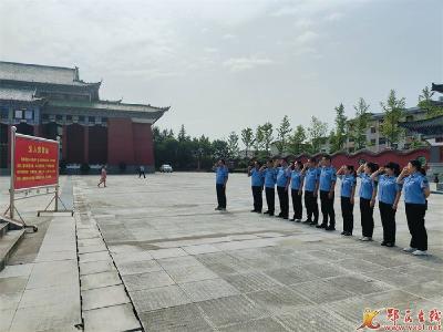 县园林局：踏寻红色足迹 接受党性洗礼