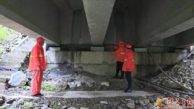 县公路养护中心：加大防汛排查 确保道路畅通