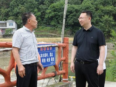 李光锐：把为民造福作为最大政绩  以更大力度保障改善民生