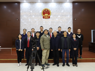 央视纪录片《施洋大律师》走进竹山法院开拍