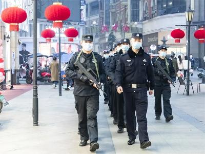 日均投入3000余名警力 荆州春节期间社会治安大局平稳