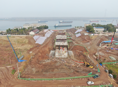 六十年老闸退役 荆江大堤观音寺闸重建工程稳步推进