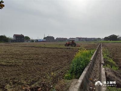 荆州各地进入春耕的忙碌时节