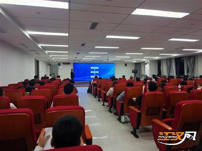 荆州市政府办公室举行质效“双提升”行动 “五四”青年干部演讲能力“大比武”活动