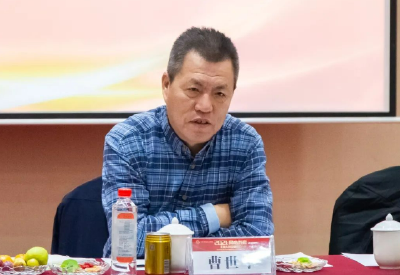 曹世平，主动投案