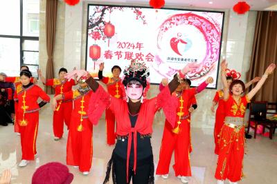 洪湖市安康老年公寓举办春节联欢会迎新年