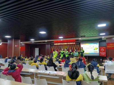 荆州区东城街道草市社区举行2024年启航计划启动仪式