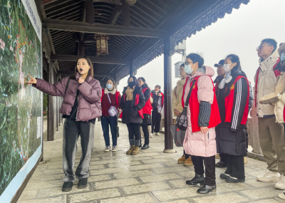 学雷锋纪念日|弘扬雷锋精神 洁净江滩环境