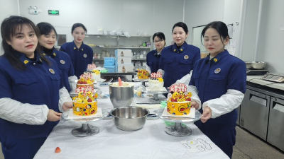 监利消防开展“三八”妇女节活动