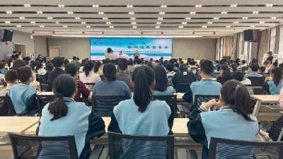 世界读书日|洪湖市逸群实验学校：最美人间四“阅”天 春风漫卷书香来