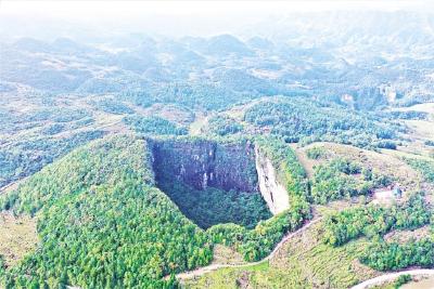 湖北新发现一批峡谷、天坑等旅游资源 