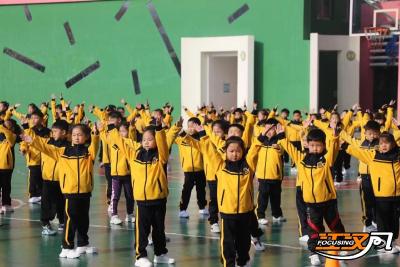 快乐运动 活力飞扬——荆州实验小学教联体举行第三届广播操比赛