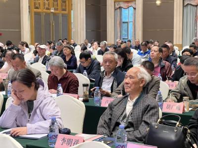 荆州市2024年离退休干部党组织书记（委员）、老干部工作者培训班开班 