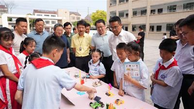 促进少年儿童健康成长 沙市区政协在行动 