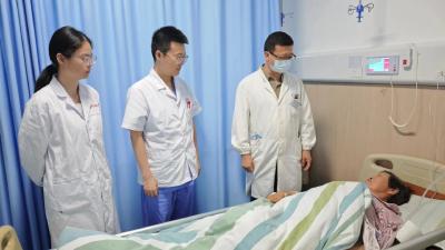 荆州市中心医院胸痛中心：生死18分钟，81岁婆婆获救