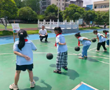 趣味无纸笔 无墨润花香！荆州小学教联体开展期末游园闯关测评活动