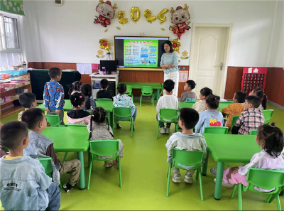 珍爱生命 谨防溺水——荆州区八岭山中心幼儿园防溺水趣味教育