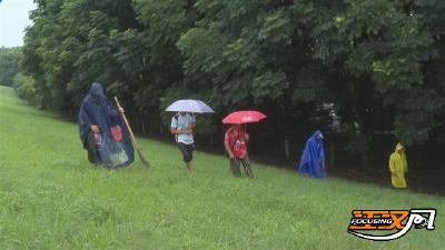 荆州各县市区积极应对强降雨 齐心协力抢险救灾