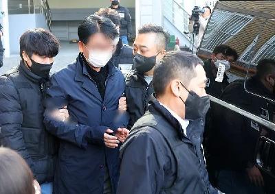 袭击李在明的男子获刑15年
