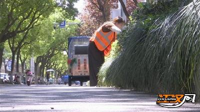 致敬高温下的劳动者|烈日当头 环卫工人用汗水“擦”亮城市容颜