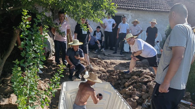 洪湖市乌林镇：改好农村小厕所 撬动环境整治大效能