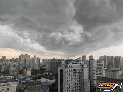 图文直播|阵雨过后 荆州凉快了