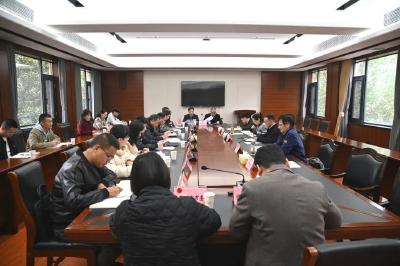 荆州市民主法制领域改革专项小组召开改革工作推进会