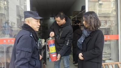 沙市区石闸门社区：安全检查“不松懈”   平安守护“有力度