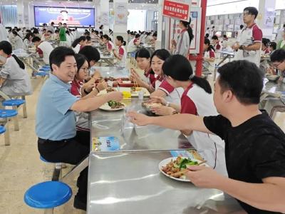 更暖！更实 ！荆州家门口的幸福越来越多