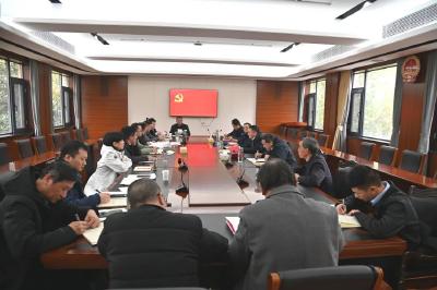 周昌俊参加市人大常委会机关第一党支部主题党日活动暨2024年度组织生活会