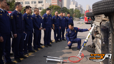 新能源汽车火灾如何处置？荆州市消防救援支队专题研讨