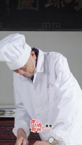 五一玩转荆州——美食篇⑥ 荆州鱼糕：一条鱼的升华