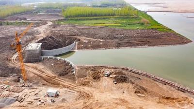 荆州三条清水入湖廊道全线通水