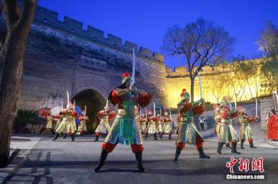 北京八达岭“夜长城”即将开放