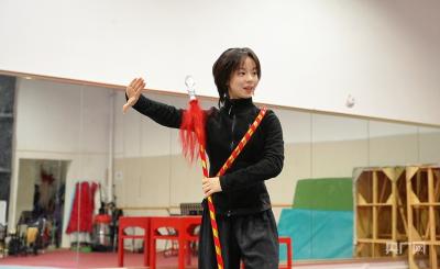 戏曲新生代·小戏苗｜武旦新生宋子欣：百炼成钢绽芳华 一腔热血守汉剧