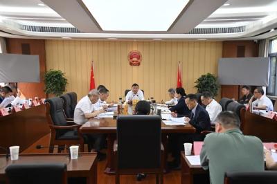 市六届人大常委会召开第四十八次主任会议